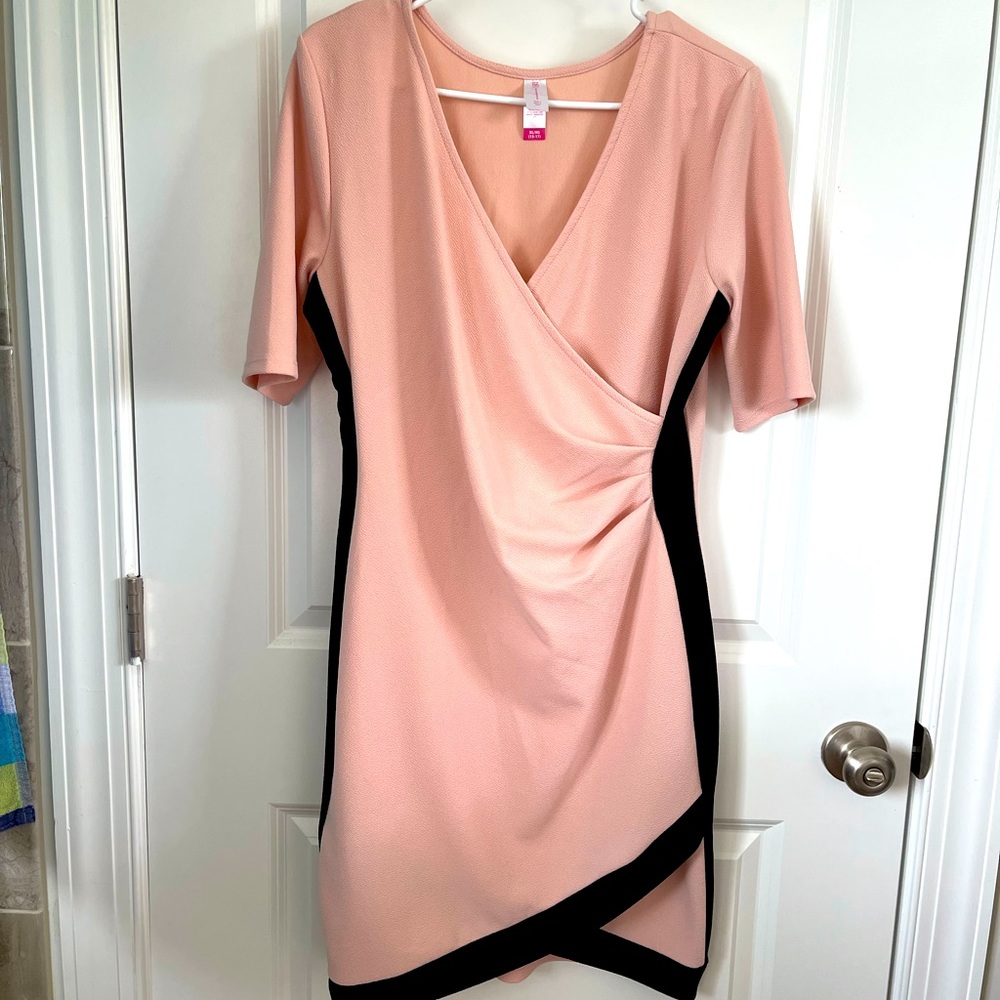 Gorgeous dress new